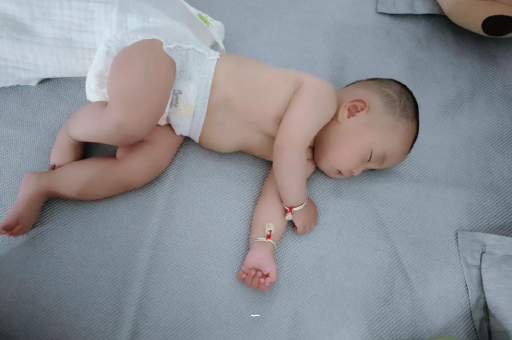 兴安盟宝宝肠胀气的症状